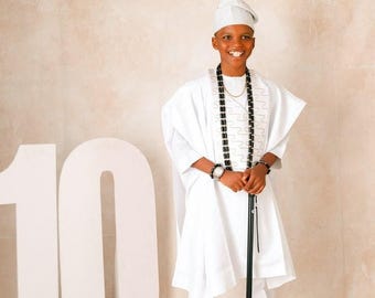 Abito tradizionale africano Agbada per bambini – Set ricamato color vino reale