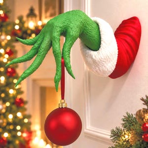Grönt julmonster med handdekoration (Grinchen stjäl julgranskulor) – 3D-utskrivet
