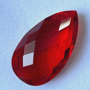 Natuurlijke diamant van 7,05 karaat, gecertificeerd, D-kwaliteit, rode peervormige slijping, los, VVS1 / 17,5 mm