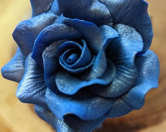 Edible veined navy blue ROSE and leaves /Gum paste/ Any color/sugar flower/wedding cake decoration /cake topper