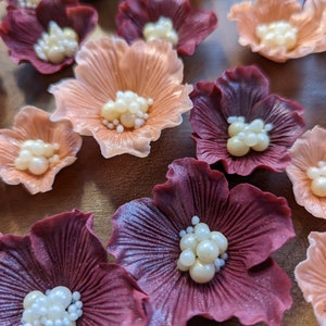 12 Edible RUFFLE Flowers 1.0", 1.25", 1.5"  with beautiful pearl centers/ any color(s)/ Cake decoration/sugar flowers / wedding /anniversary
