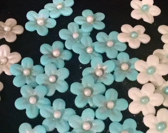 52 Edible BLOSSOM flowers / any color / Gum Paste / fondant flowers / sugar flowers / cake decorations / cake or cupcake topper