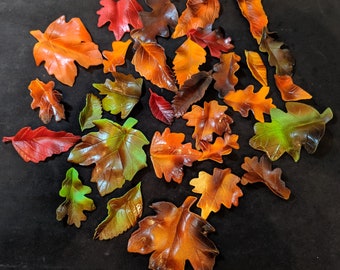 Fall /autumn 2"-3.5" gum paste birch Maple oak leaves / Edible cake decorations / wedding cake / birthday cake /anniversary cake