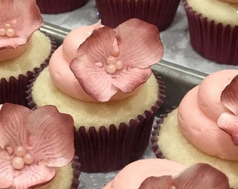 36 Edible Burgundy Tipped HYDRANGEA Flowers Any Color Gum