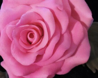 ROSE - 1  Edible Veined ROSE and LEAVES  / Any color / Gum paste / Fondant cake decoration / Sugar flower /wedding cake/ cake topper