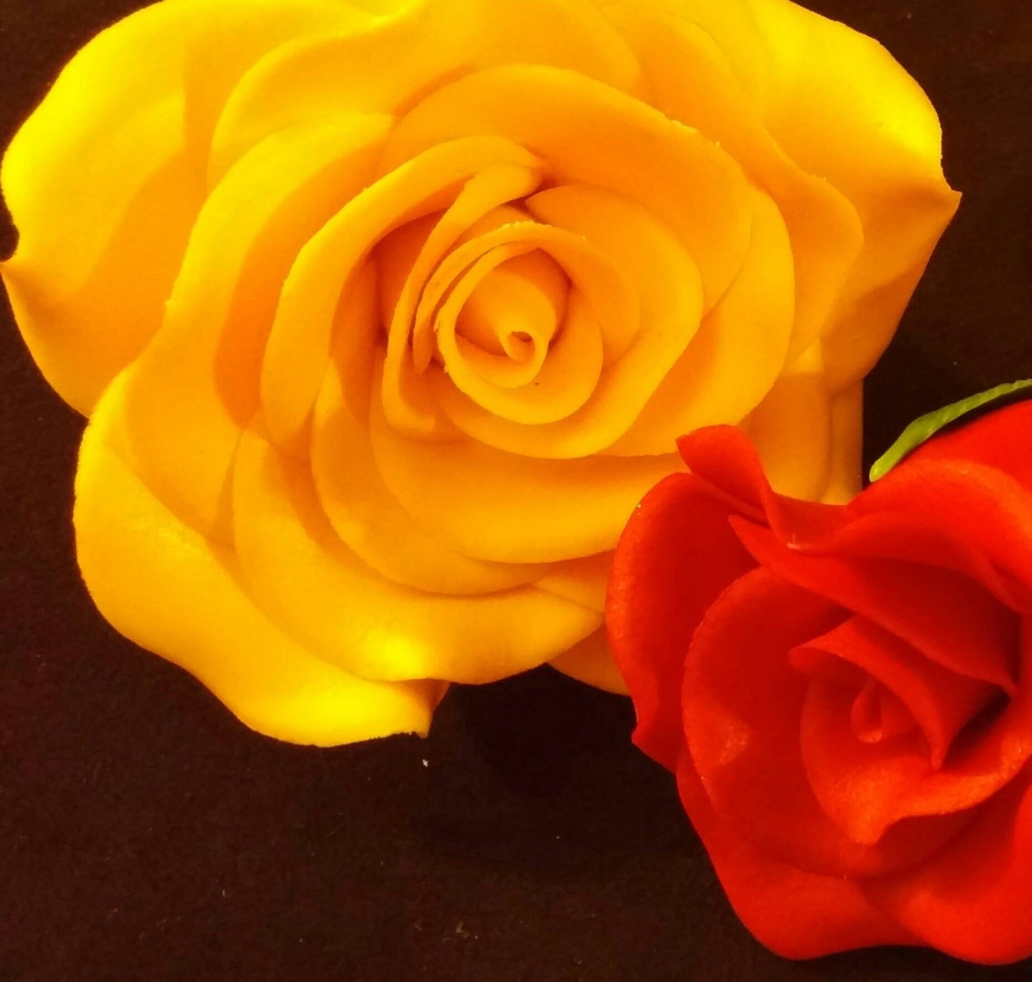 3 Edible ROSES With Green LEAVES / Fall Autumn Colors / Gum Etsy