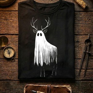 Camiseta Geisterreh / Camisa Halloween Geist Hirsch / Indie Ästhetik Gothic Kleidung