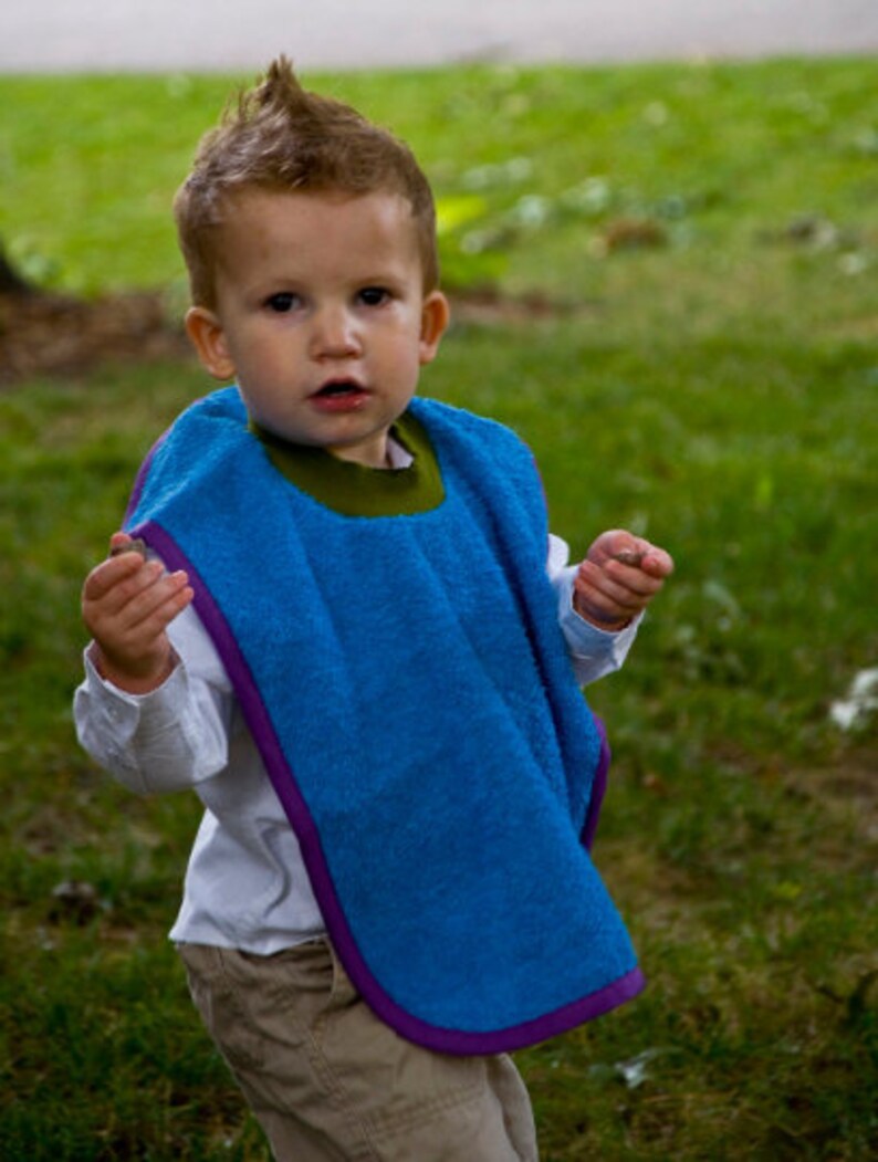 Pullover Baby to Toddler Bibs Set of Three Set 73 image 2