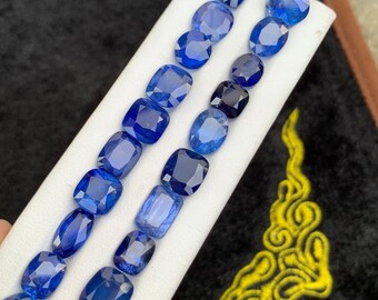 Zaffiro blu reale naturale sfaccettato (85,3 ct, origine Sri Lanka)
