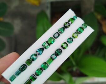 Tormalina di colore verde