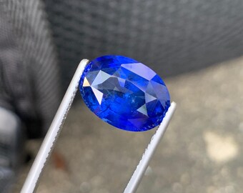 Zaffiro blu reale naturale (8,68 ct, Sri Lanka)