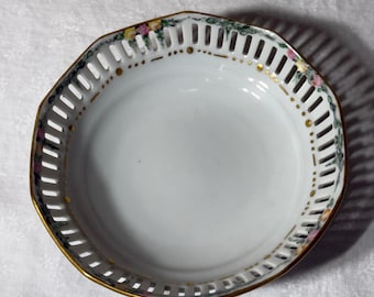 Antyczna porcelanowa misa Schumann Bavaria z lat 20. XX wieku, malowana ręcznie kwiatami w kolorze złotym