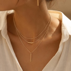 Set de Joyería Minimalista de 3 Piezas, Collar en Capas con Colgante de Barra, Pendientes Geométricos, Collar Dorado Elegante