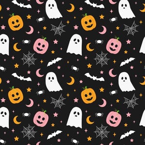 Pode incluir: Um padrão repetitivo num fundo preto com fantasmas brancos, abóboras de Halloween cor de laranja e cor-de-rosa, teias de aranha brancas, pequenas aranhas brancas, morcegos brancos, luas crescentes amarelas e cor-de-rosa e estrelas.