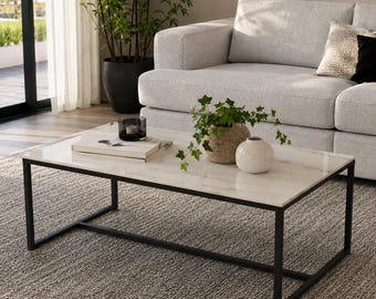 Couchtisch aus Marmor | Rechteckiger Couchtisch aus Sinterstein, schwarzes Metallgestell, moderner Wohnzimmertisch, in 3 Farben erhältlich