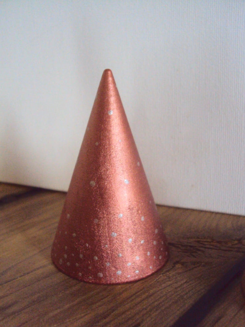 Minimal Holiday Decor Modern Metallic Ring Display Mantel Decorations Miniature Wood Cone Tree Set of 3 Minimalist Ring Cone Holders