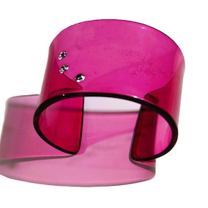 Bijou vintage Adreani | Bracelet manchette en plexiglas