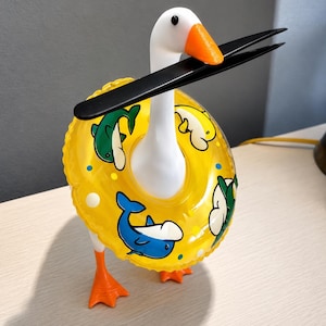 Magnetic Goose Paper Clip Holder | Cute Desk Organizer | Pen Holder | 3D Printed Goose with Float | Office Desk Decor | Gift for Coworkers