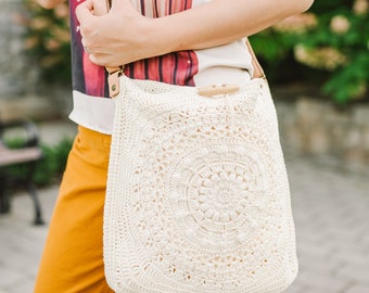 CROCHET PATTERN: Marigold Cross-Body Bag