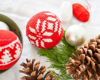 Nordic Fair Isle Snowflake Christmas Ornament