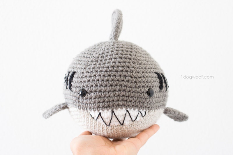 40 Crochet Stuffies with Cows, Frogs, Koalas, and Cthulhu 32 Bernard the Ball Shark Amigurumi Softie Crochet
