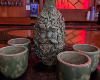 Green Man Sake Set