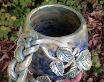 Braided Vine Flora Mug