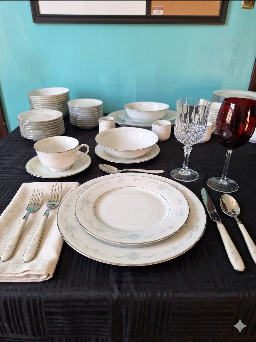 1967 Dinnerware - Etsy