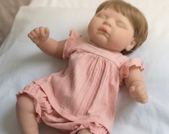 Realistic Sleeping Baby Doll – 20 Inch Soft Vinyl Reborn for Children and Collectors.