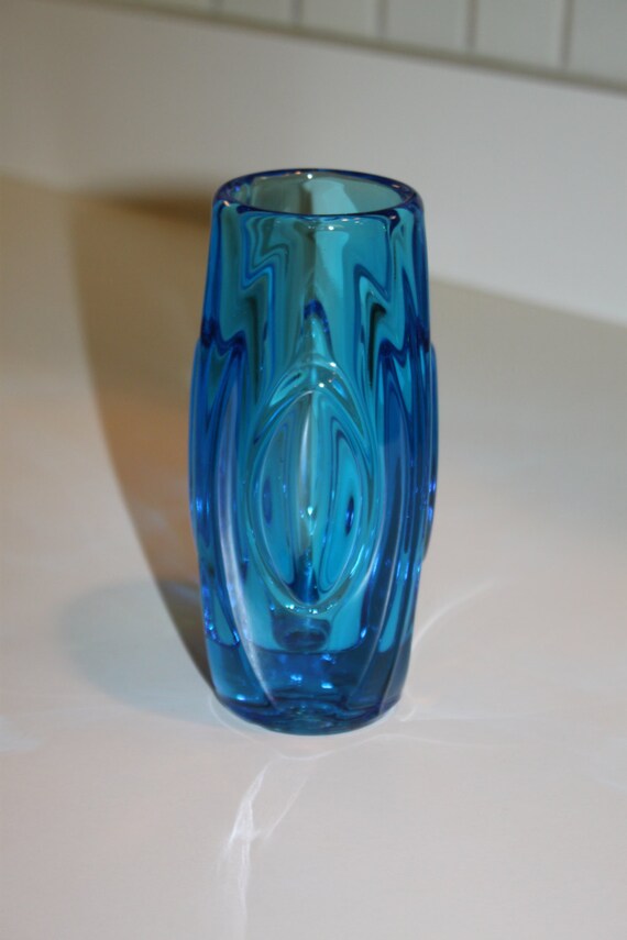 Vintage Electric Blue Glass Vase il 570xN 2uv9