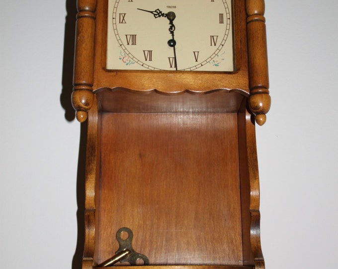 Vintage Trend Clock Zeeland, Michigan USA Windup Wall Clock Etsy
