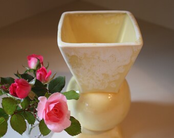 Vintage 1930s  Brush McCoy Geometric Art Pottery Vase In Canary Yellow 704