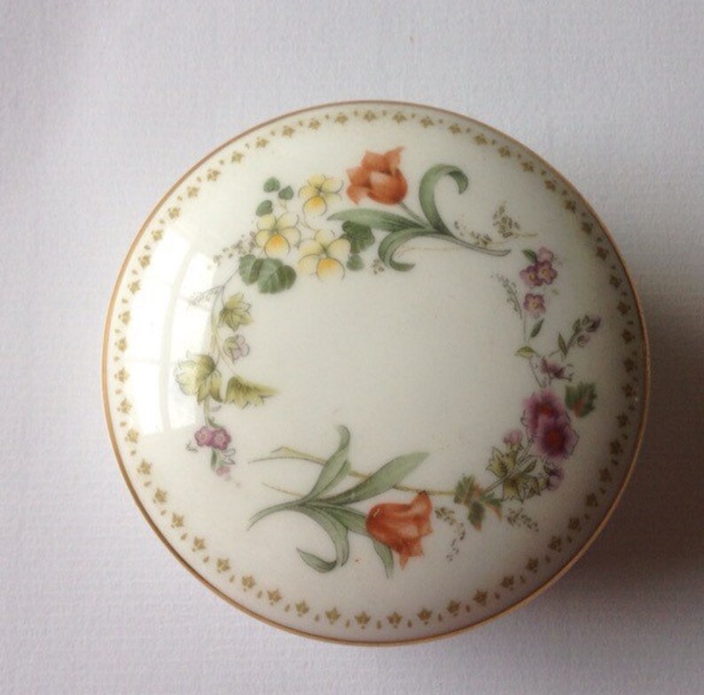 Vintage Wedgwood Trinket Box Bone China Small Trinket Box Etsy