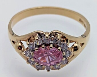9ct Gold Ring Pink Cubic Zirconia UK Ring Size S - 9ct Yellow Gold