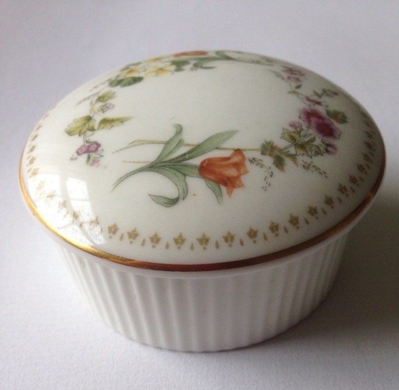 Vintage Wedgwood Trinket Box Bone China Small Trinket Box Etsy