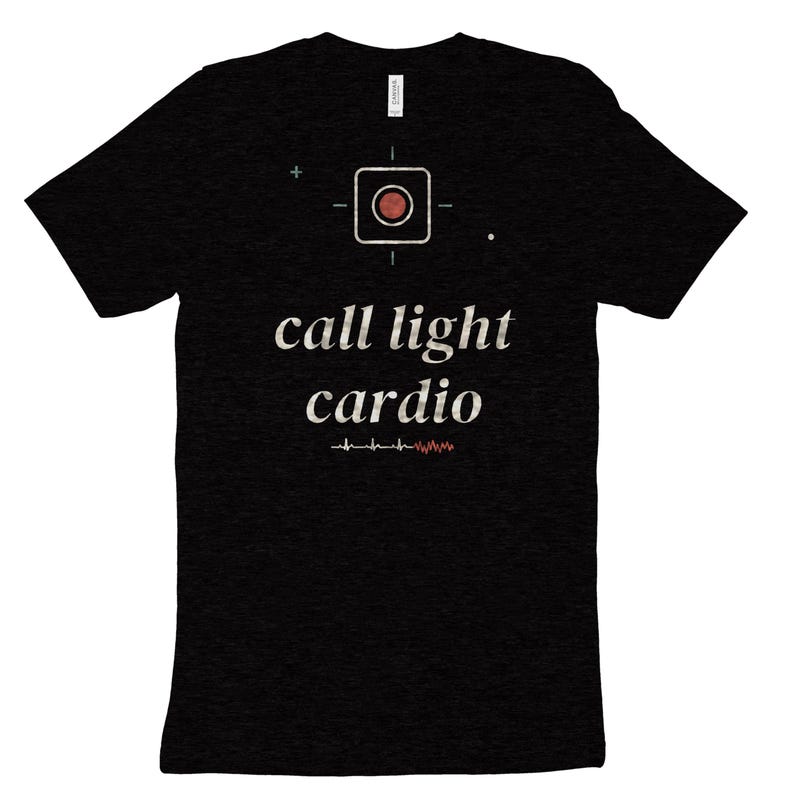 Camiseta de enfermera sarcástica con luz de llamada y cardiología, camiseta de enfermera para turno de noche, camiseta de enfermera de urgencias y UCI. imagen 9