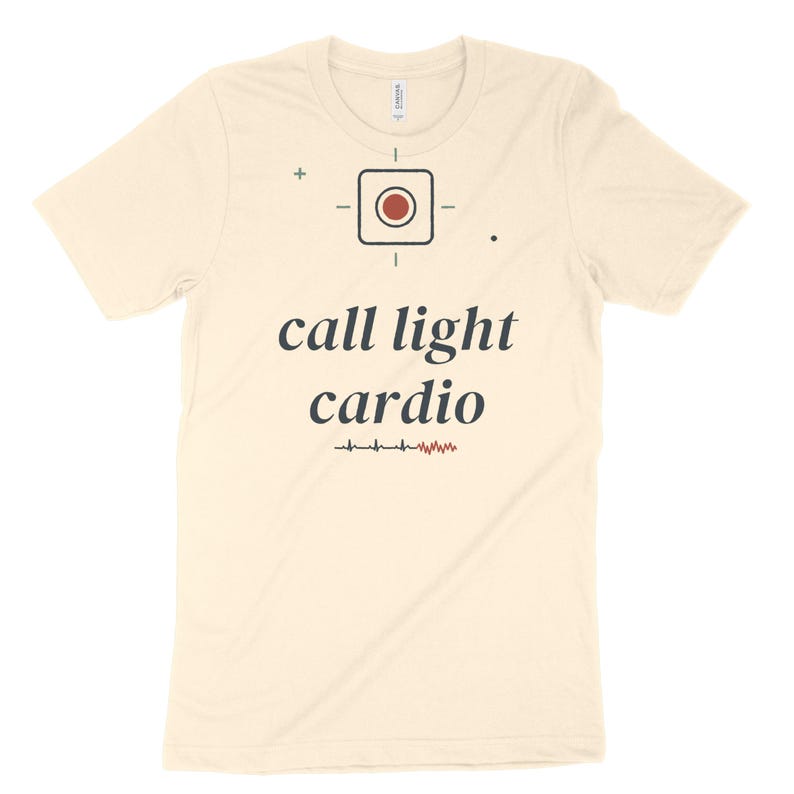 Camiseta de enfermera sarcástica con luz de llamada y cardiología, camiseta de enfermera para turno de noche, camiseta de enfermera de urgencias y UCI. imagen 4