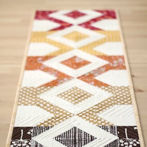 Laguna Table Runner Pattern