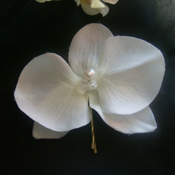 White Orchid with White  freshwater Pearl Centerpiece Hair Clip / Bobby Pin /