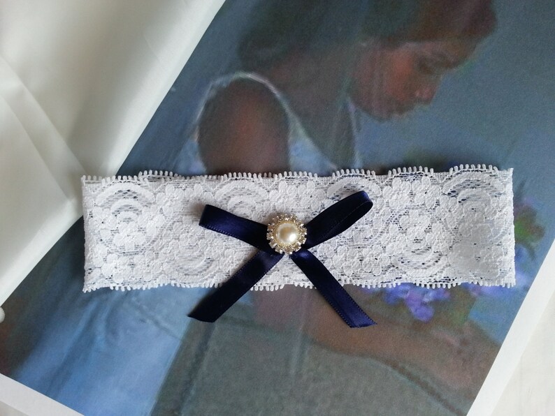 SALE Wedding Toss Garter White Lace Navy Bow with Pearl /& Rhinestone
