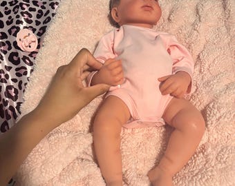 Preemie- siliconen- herboren- pop- biraciaal