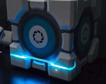 Boîtier inspiré du Steam Machine Companion Cube