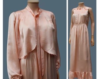 1930s peach silky satin Nightgown with matching bed jacket / 30s slip dress / french lingerie 1930s