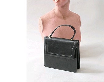 1960s  small  black leather  handbag / 60s top handle bag