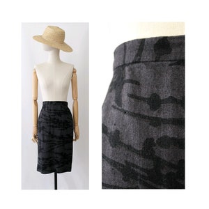 Prada vintage pencil Skirt  / grey and black / vintage pencil skirt/ italian design patterned  pencil skirt