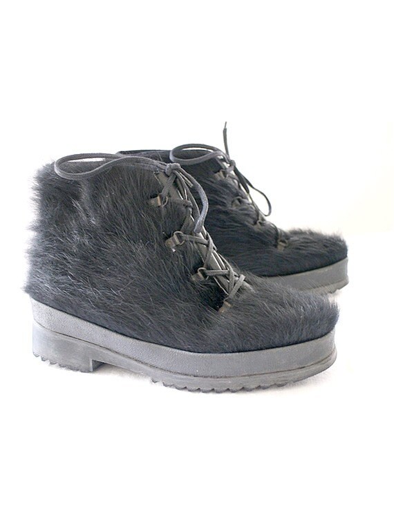 french 70s fur ankle shoes uswomen 8.5/ black fu