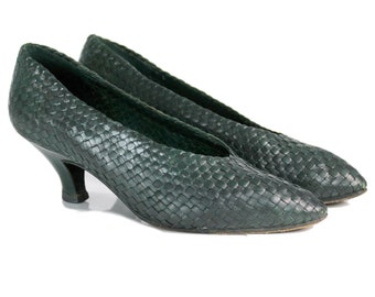 Vintage green woven leather pumps Stephane Kelian us6 fr37 / 1980 green woven pumps heels