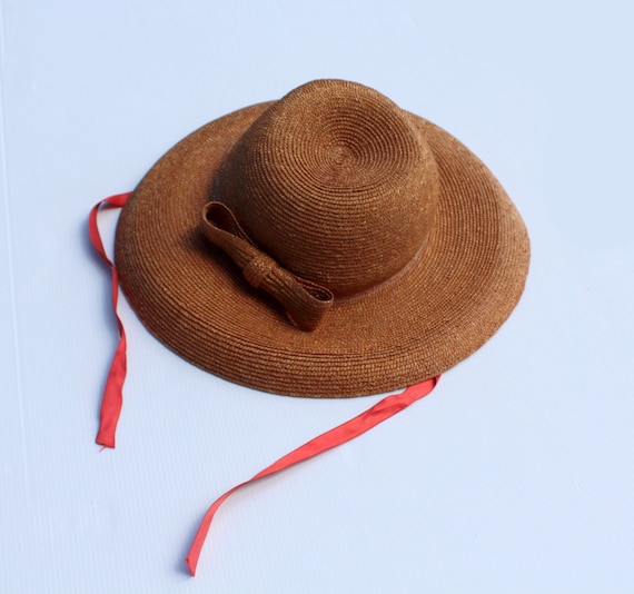 Chapeau De Paille Vintage Avec Ruban Rouge / Italian Vintage  display picture 3