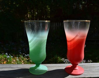 Christmas Decor. Green & Red Parfait Glasses.  Blendo. Set of 2. Ombre .  Holiday Tableware. Anchor Hocking. West Virginia Glass.  - VG169