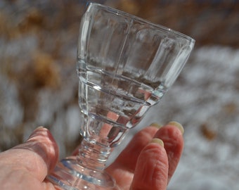 Set of 6 Cordial Optic Glass Stemware. Stacked Rings Aperitif Wine Glass.  Tiny Wine. Tiny Parfait. Mid Century Barware. 1930s Wedding VG229